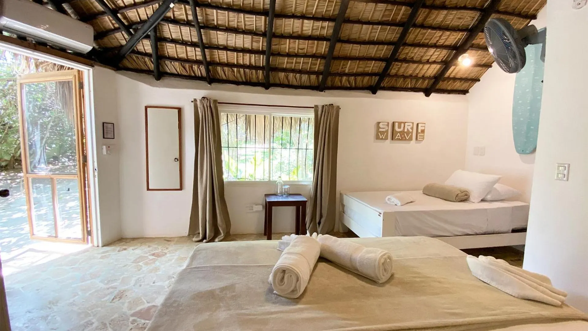 Surfbreak B&B Cabarete 3*,