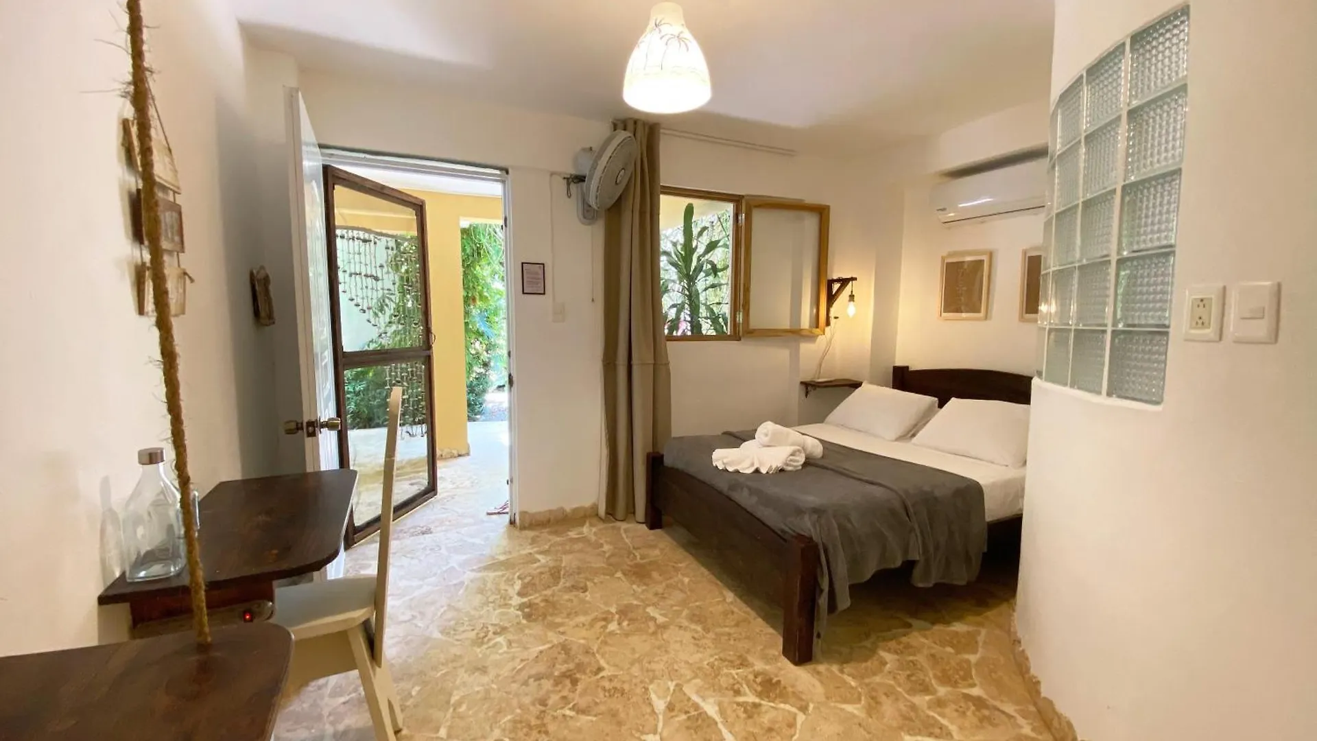 *** Feriepark Surfbreak B&B Cabarete Den Dominikanske Republik